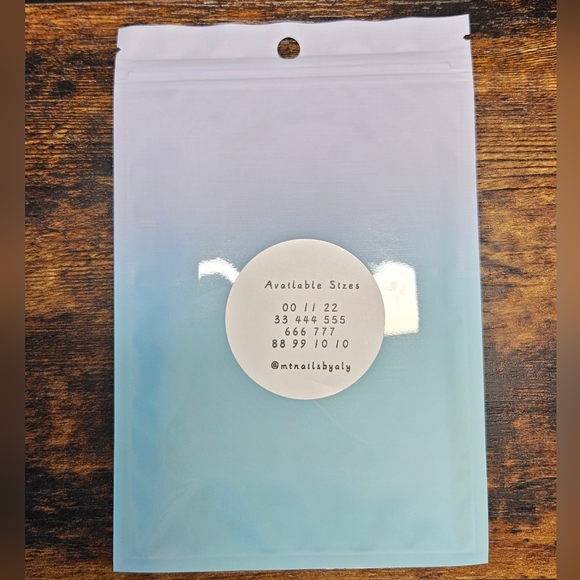 Custom Handcrafted Press On Set - Medium Almond - NWOT - Picture 6 of 8